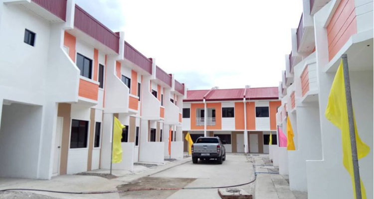 Palmyra Place Tayud, Consolacion - Townhouse for Sale