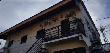 For Sale : 3 House and Lot converted to a small 2 Storey building at Lapu-lapu City